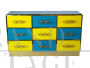 Cassettiera design con 9 cassetti in vetro giallo e azzurro 