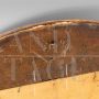Specchio ovale in legno dorato italiano del XIX secolo