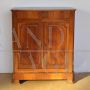 Piccola credenza dell'800 in noce e radica