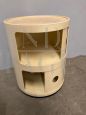 Comodino design di Anna Catelli per Kartell in plastica beige, anni '70