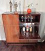 Credenza highboard vintage in stile scandinavo con vano bar, anni '50