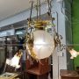 Grande lampadario liberty di fine '800 con cigni dorati                            