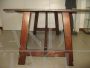Antico tavolo capretta” in abete massello,  XX secolo 