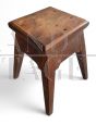 Sgabello rustico antico                            