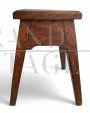 Sgabello rustico antico