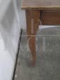 Tavolo vintage in legno di noce con gambe curve, anni '50