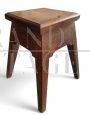 Sgabello rustico antico                            