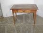 Tavolo rustico in legno di noce con cassetto, 1950                            