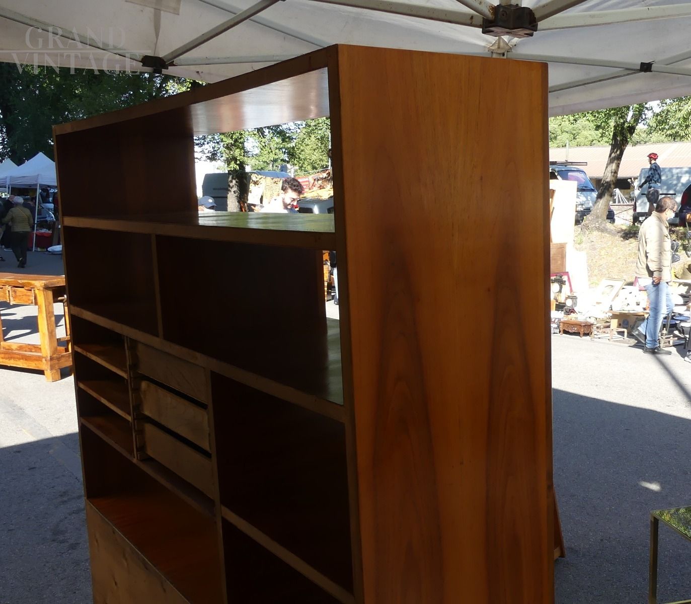 Libreria vintage a giorno con moduli a cassetti e ante, anni '50