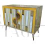 Credenza a due ante in vetro giallo e ottone dorato                            