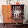 Credenza highboard vintage in stile scandinavo con vano bar, anni '50