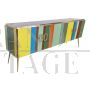 Credenza design a 4 ante con strisce in vetro multicolore                            