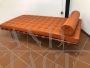 Daybed Barcelona di Mies Van Der Rohe per Knoll in pelle arancione