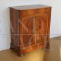 Piccola credenza dell'800 in noce e radica