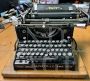 Macchina da scrivere Olivetti M20                            