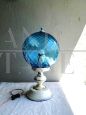 Lampada da tavolo anni '70 con vetro azzurro                            