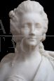 Scultura antica busto di Maria Antonietta in marmo bianco statuario