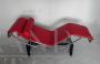 Chaise longue stile Bauhaus in vera pelle rossa, recente produzione