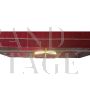 Credenza in vetro rosso bordeaux con inserti a specchio e 2 ante illuminate