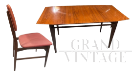 Tavolo allungabile design di Vittorio Dassi con 4 sedie                            