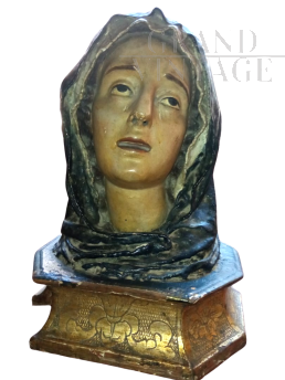 Half-bust of Our Lady of Sorrows in polychrome wood, Naples early XVII century