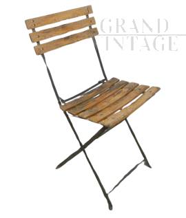 Folding garden chair in iron and wood from the 1950s          