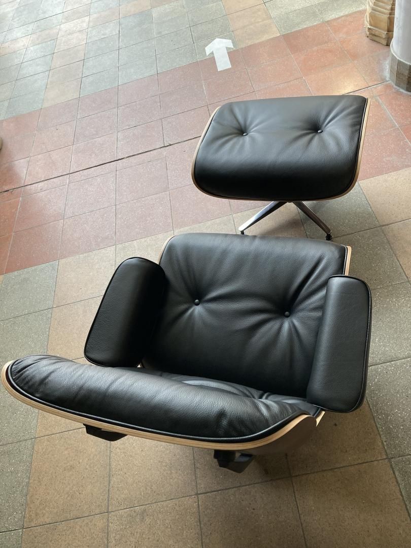 Eames mcl leather hot sale