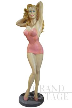 20s MODEL STATUE