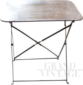 FRENCH GARDEN TABLE