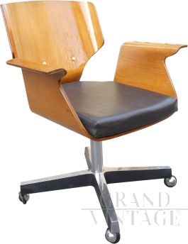 Vintage desk chair designed by Carlo Ratti