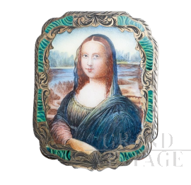 Scatola portacipria in argento con coperchio dipinto con  la Gioconda                            