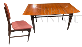 Tavolo allungabile design di Vittorio Dassi con 4 sedie                            