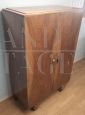 Italian 1920s wardrobe in walnut with internal chest of drawers