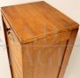 Filing cabinet with single shutter in oak wood