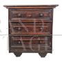 Antique Italian chest of drawers from the late 17th century in walnut wood