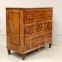 Antique chest of drawers in inlaid walnut, 18th century Italy