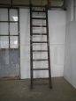 Ippis vintage wooden extendable ladder