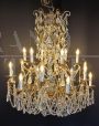 Florentine style chandelier with crystal drops