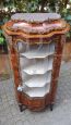 Antique Napoleon III crystal display cabinet, wavy and inlaid