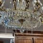 Large gilded bronze chandelier with crystals from the early 1900s