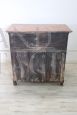 Antique 19th century chest of drawers in walnut feather with small inlays