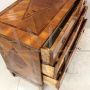 Louis XVI chest of drawers in inlaid and threaded walnut, Italy 18th century