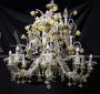 Large and sumptuous chandelier in transparent and gold Murano glass