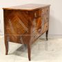 Antique Directoire period chest of drawers in walnut, Italy 18th century