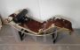 Bauhaus-inspired golden chaise longue in cowhide     