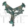 Wrought iron vase holder pedestal