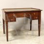 Antique desk from the Directoire era in walnut, 19th century Italy