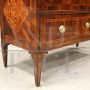 Louis XVI chest of drawers in inlaid walnut with thread, Italy 18th century