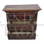 Antique Italian chest of drawers from the late 17th century in walnut wood