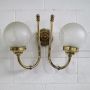 Vintage 1950s wall light in brass with glass spheres